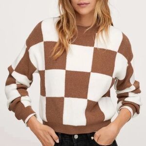 Mango Women’s Brown and White Checks Knitted Sweater